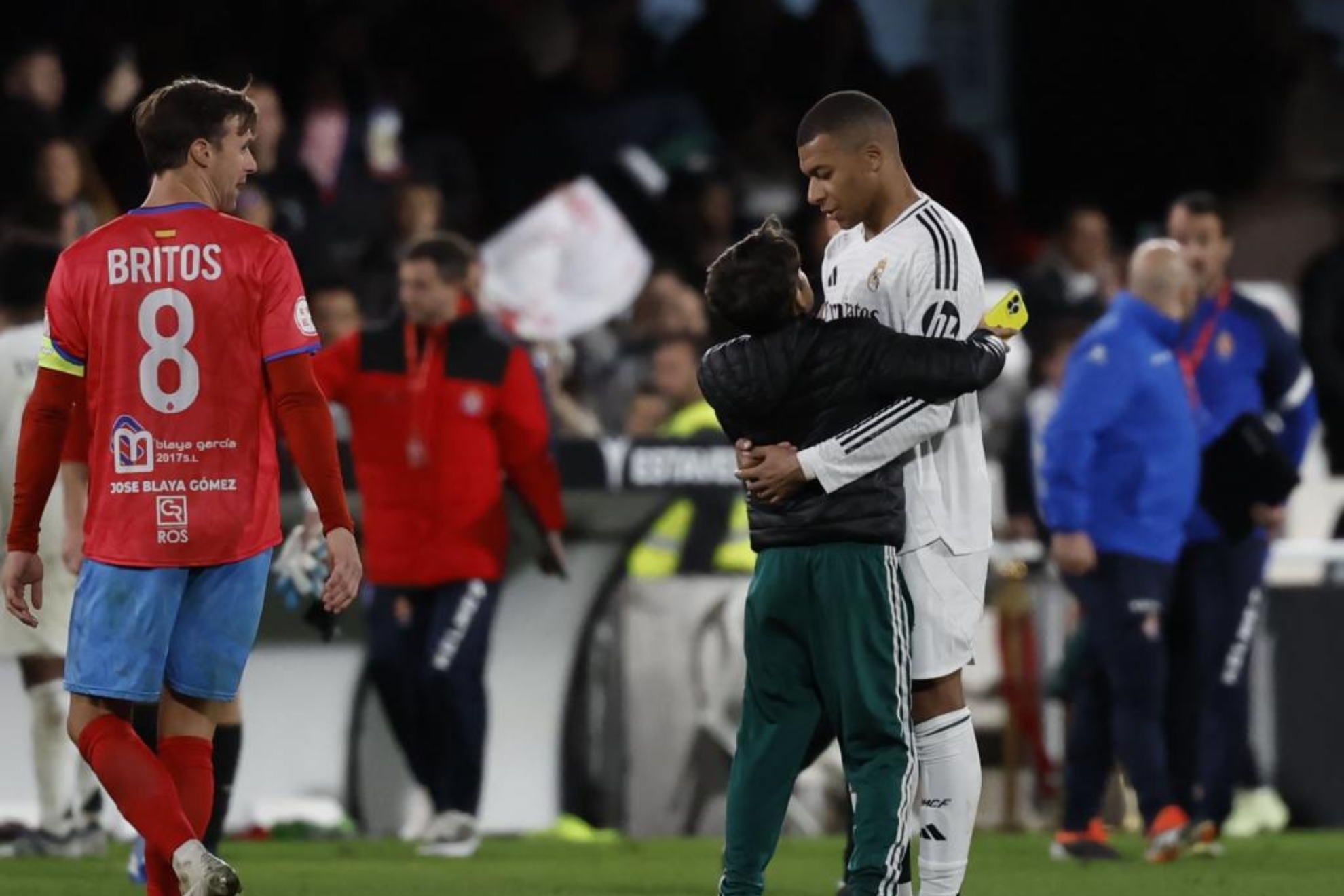 了他们个人 了他们个人